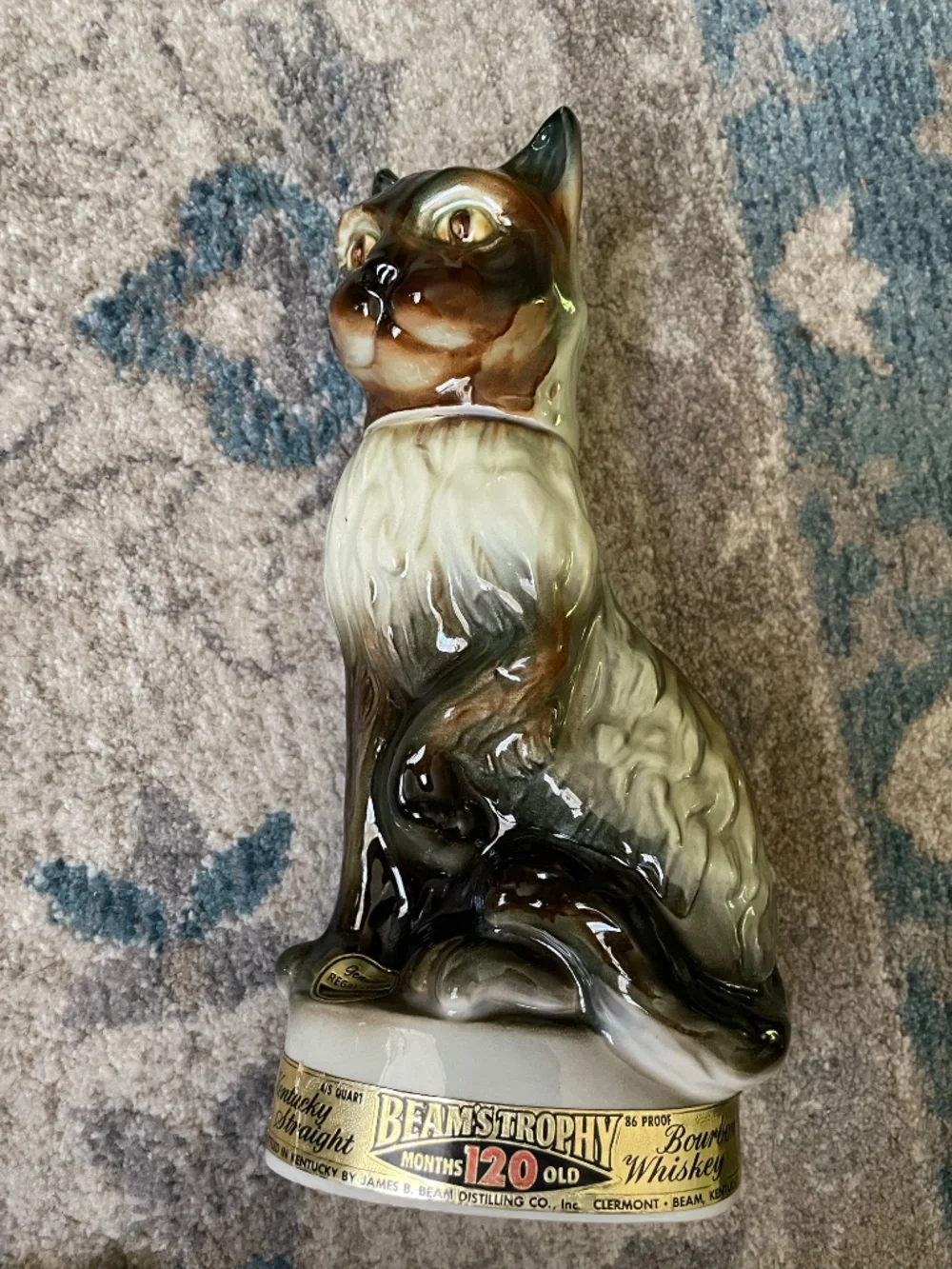 1967 MCM Jim Beam Whiskey Decanter Trophy Siamese Cat Tan & White EMPTY